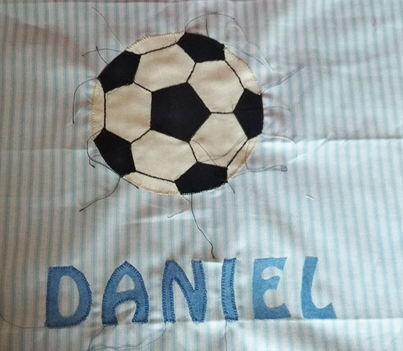 aplicacion pelota y letras